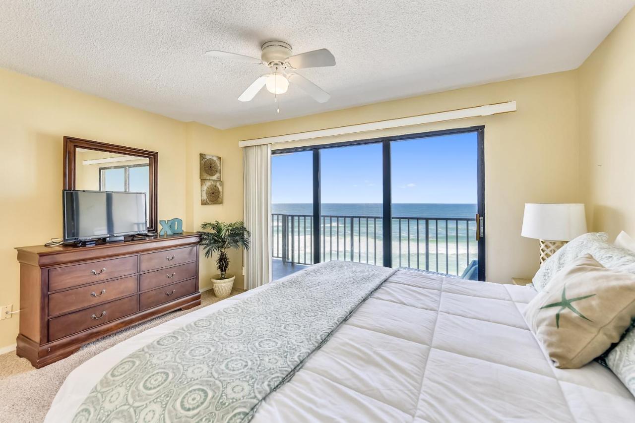 Holiday home Commodore #703 By Book That